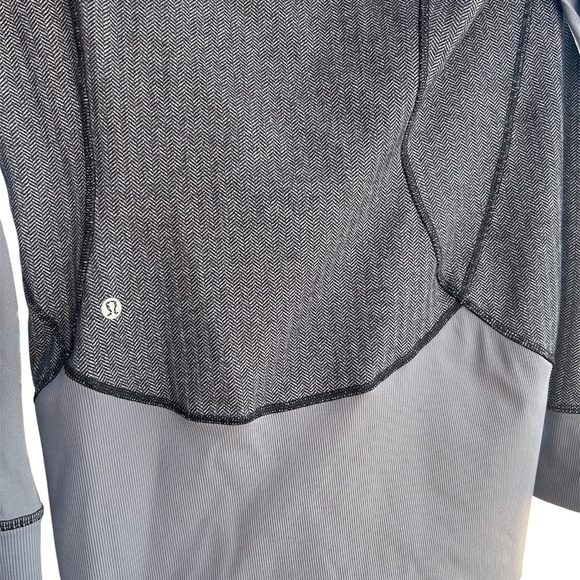 Lululemon Daily Practice Jacket - Picture 6 of 9